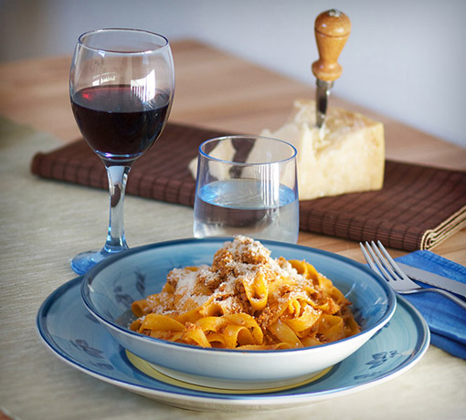 Le tagliatelle: i biondi capelli di Lucrezia Borgia Le tagliatelle: i biondi capelli di Lucrezia Borgia